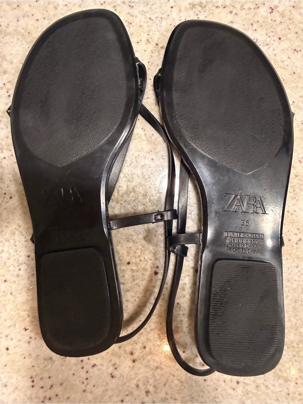 Zara Black Strappy Leather Flat Sandals with Gold Buckle - Picture 4 of 5